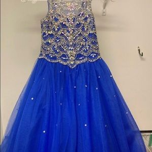 Girls Sz 6 Pageant Dress,Hoop underslip & blue/crystal clip-on earrings INCLUDED
